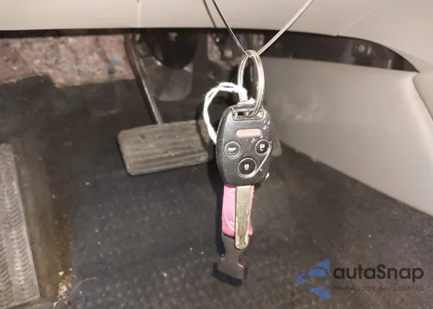 2012 Honda Accord 2.4 Ex-L из США, поврежденный, VIN 1HGCP2F84CA131241